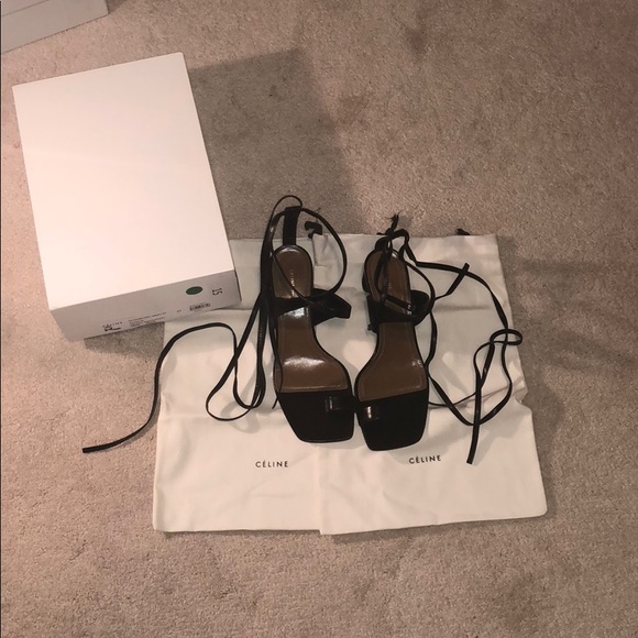 celine sandals toe ring